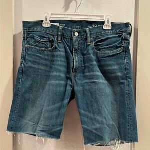 Gap men’s Jorts only worn once! Straight fit 35x32”